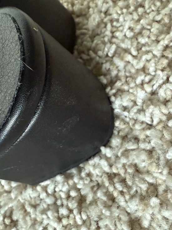 90’s minimal Tahari Black Knit Pointed Mule with Low Block Heel - Picture 6 of 8